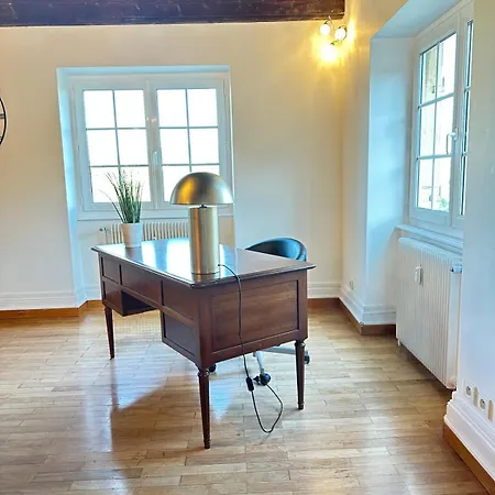 Apartment Sejourner Au Chateau De La Roue Grand